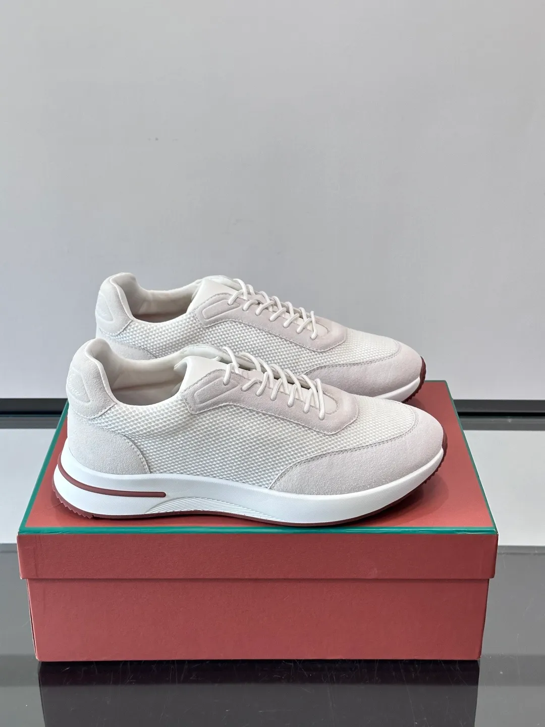 Men's men's shoes 💰p580 "Loro men's shoes 💰pian＊" Week End Walk series sports shoes, using exclusive raw materials, mesh upper + suede stitching, breathable and comfortable, rubber soles with strong grip, suitable for commuting and casual outings. Low-key high-end gray tone, versatile suit or casual wear, size: 39-44 (customized at 38.45.46)